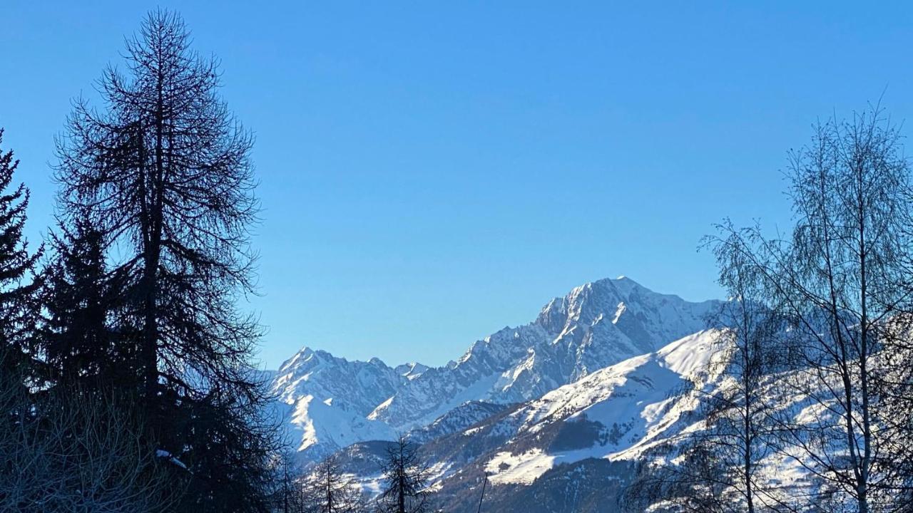 La Finestra Sulla Montagna - The Window On The Mountain Apartment Pila  Bagian luar foto